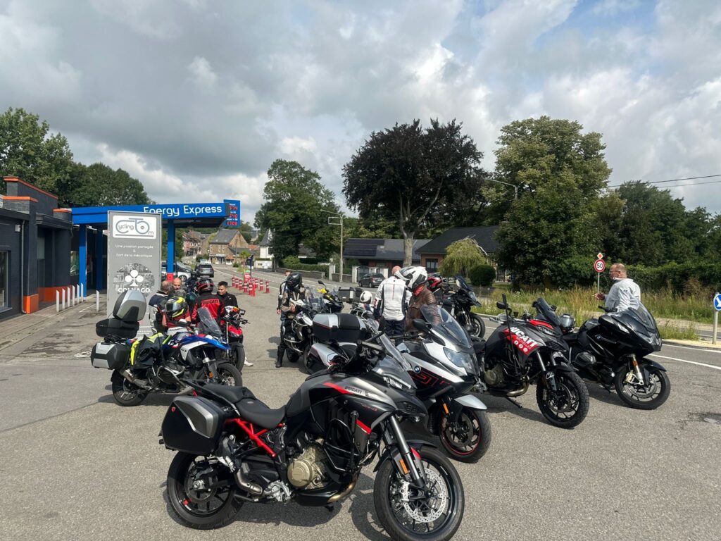 b543efca-58d6-4442-8a96-b3ae045cb2be